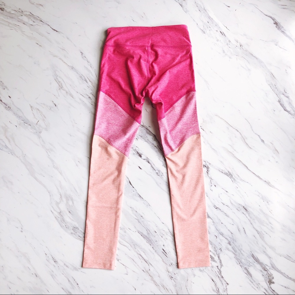 Outdoor Voices 7/8 Spring Pink Tricolor Leggings - Picture 4 of 8